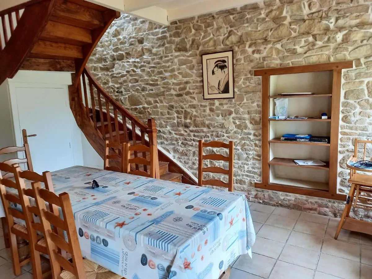 Maison Accueillante A Plehedel Avec Jardin Et Parking Prive Holiday home